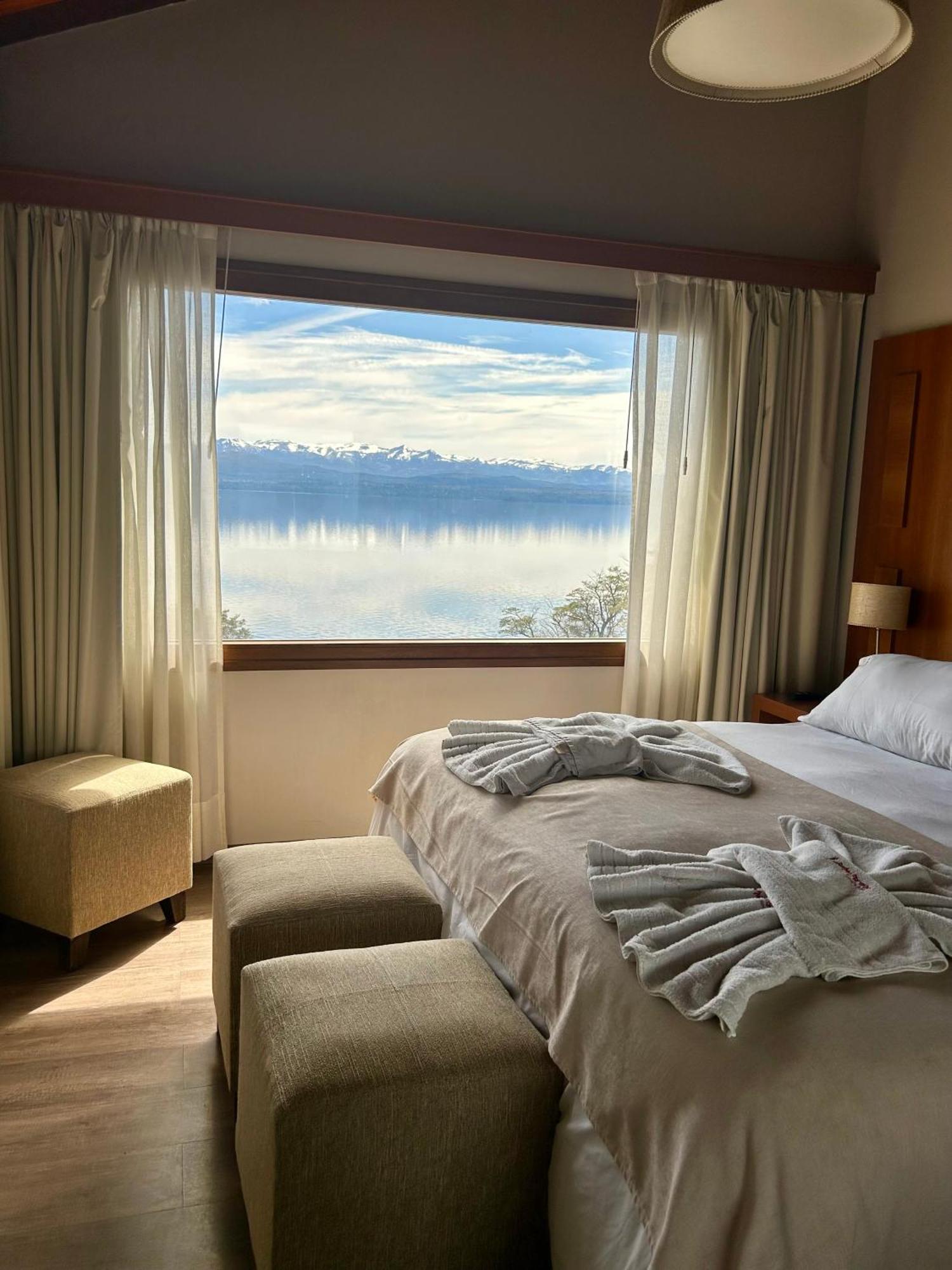 Bahia Paraiso Apart & Suites 圣卡洛斯-德巴里洛切 外观 照片