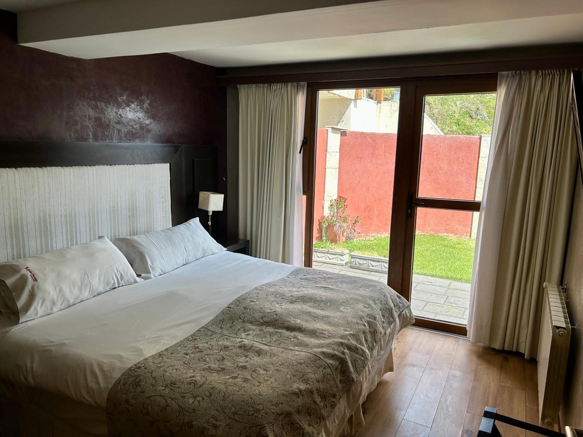 Bahia Paraiso Apart & Suites 圣卡洛斯-德巴里洛切 外观 照片